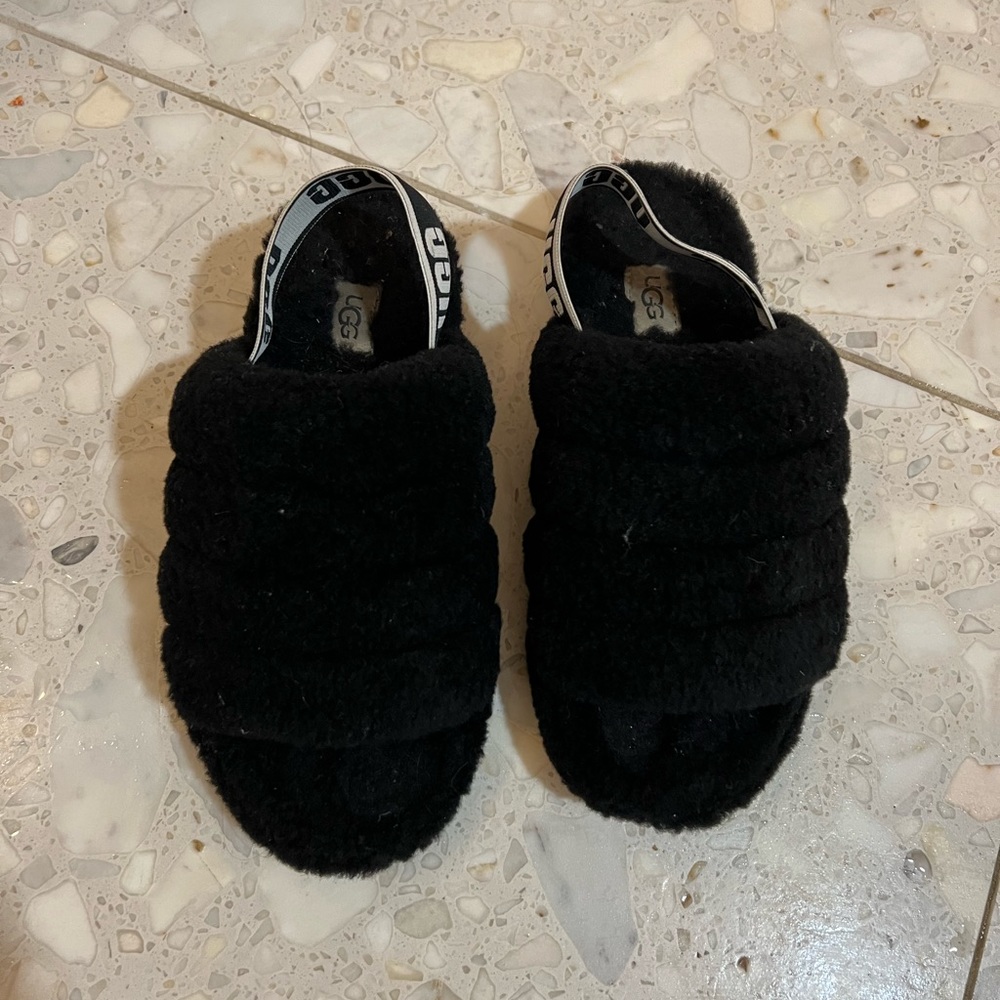 UGG fluff yeah slides